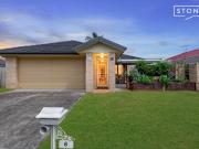 Modern Single Level Living with Style and Comfort