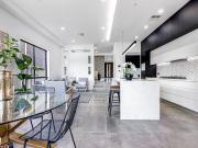 Modern Single Storey Family Home Walking distance to...