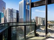 Modern Southbank Apartment – Secure Parking & Prime Location