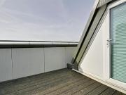 Modern & spacious 3 bed penthouse Ealing Broadway
