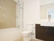 Modern & Spacious Two Bedroom Apartment Modern & Spacious Two Bedroom Apartment