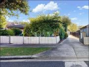 Modern & Spacious Villa in Prime Pascoe Vale Location