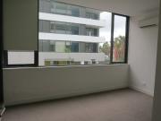 Modern & Spacious with a Study