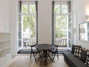 Modern Split Level 1 bedroom Apartment