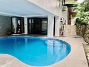 Modern split level home FOR SALE in Dasmariñas Village,...