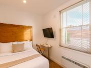 Modern Studio – 30 Seconds from Archway Station