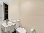 Modern Studio Apartment with Prime Location for Lease!