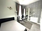 Modern studio in Acton Central