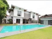 Modern Style 5 Bedrooms House w/ Pool in Northtown