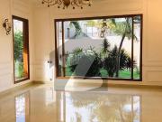 Modern Style & Architecture Design 500 Yard House For Rent
