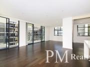 Modern Stylistic Apartment with Panoramic Views