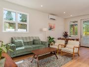 Modern Townhome In Nelson, B.c