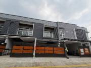 Modern Townhouse For Sale in East Fairview Quezon CIty...