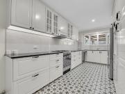 Modern Townhouse in Great Location
