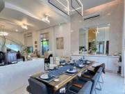 Modern Tri Level House with Pool on Big Lot in Verdana...