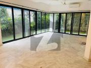 Modern Triple Storey 7 Beds Luxurious House Available...