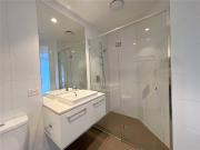 Modern Two Bedroom Apartment at Level 31!