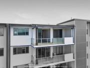 Modern Two Bedroom Apartment in a Great Location