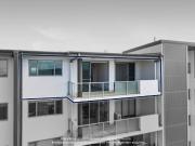Modern Two Bedroom Apartment in a Great Location
