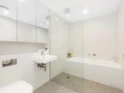Modern Two Bedroom Apartment in Boutique 'Allawah...