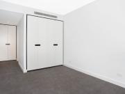 Modern Two Bedroom Apartment In Prime Location