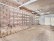 Modern Two Bedroom Apartment in Prime Location