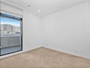 Modern two bedroom apartment next to Penrith Station