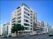 Modern Two Bedroom Haven in Vibrant Rhodes