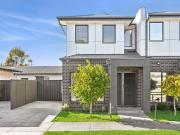 MODERN TWO BEDROOM TOWNHOUSE