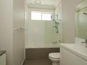 modern two bedroom villa – stylish, spacious & pet friendly