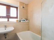 Modern two double bed apartment in central zone1...