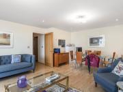 Modern two double bedroom, two bathroom apartment