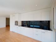 Modern und hell 2.5 Zimmer Modern und hell 2.5 Zimmer