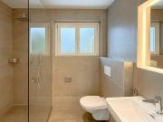 Modern und hochwertig renovierte 3 Zi Wohnung an ruhiger...