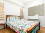 Modern unfurnished apartment close to the CBD