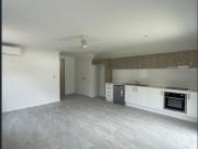 Modern Unit in Convenient Location