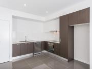 MODERN UNIT IN THE HEART OF KEDRON!