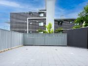 Modern Unit with huge courtyard