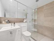 Modern Waterside Living with Stunning Views | 2 Bed +...