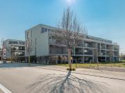 Modern wohnen mit Gartensitzplatz und Blick ins Grüne!