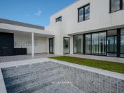 MODERNA CASA 4 AMBIENTES A ESTRENAR