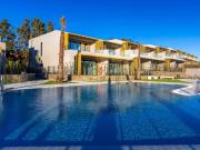 Moderna casa adosada de 3 dormitorios junto al campo de...