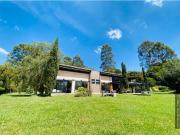 Casa campestre en arriendo en Rionegro–naturaleza y...