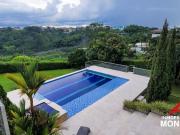 Moderna casa campestre en condominio, Combia, Pereira