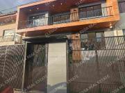 Moderna Casa con jardin en Renta a 2 cuadras del...