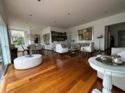 Moderna Casa de 3 Niveles en Cerros de Camacho, con... Moderna Casa de 3 Niveles en Cerros de Camacho, con...