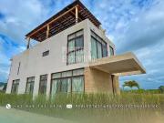 Moderna Casa de 3 Recamaras con Amenidades en Playa...