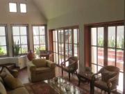 MODERNA CASA DE 5 HABIT EN VALLE HERMOSO, SURCO $ 595,000