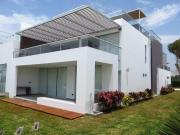Moderna Casa de Playa en Condominio Palabritas en Asia