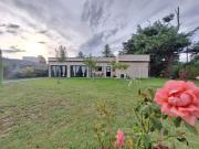 MODERNA CASA EN BARRIO GOLF
